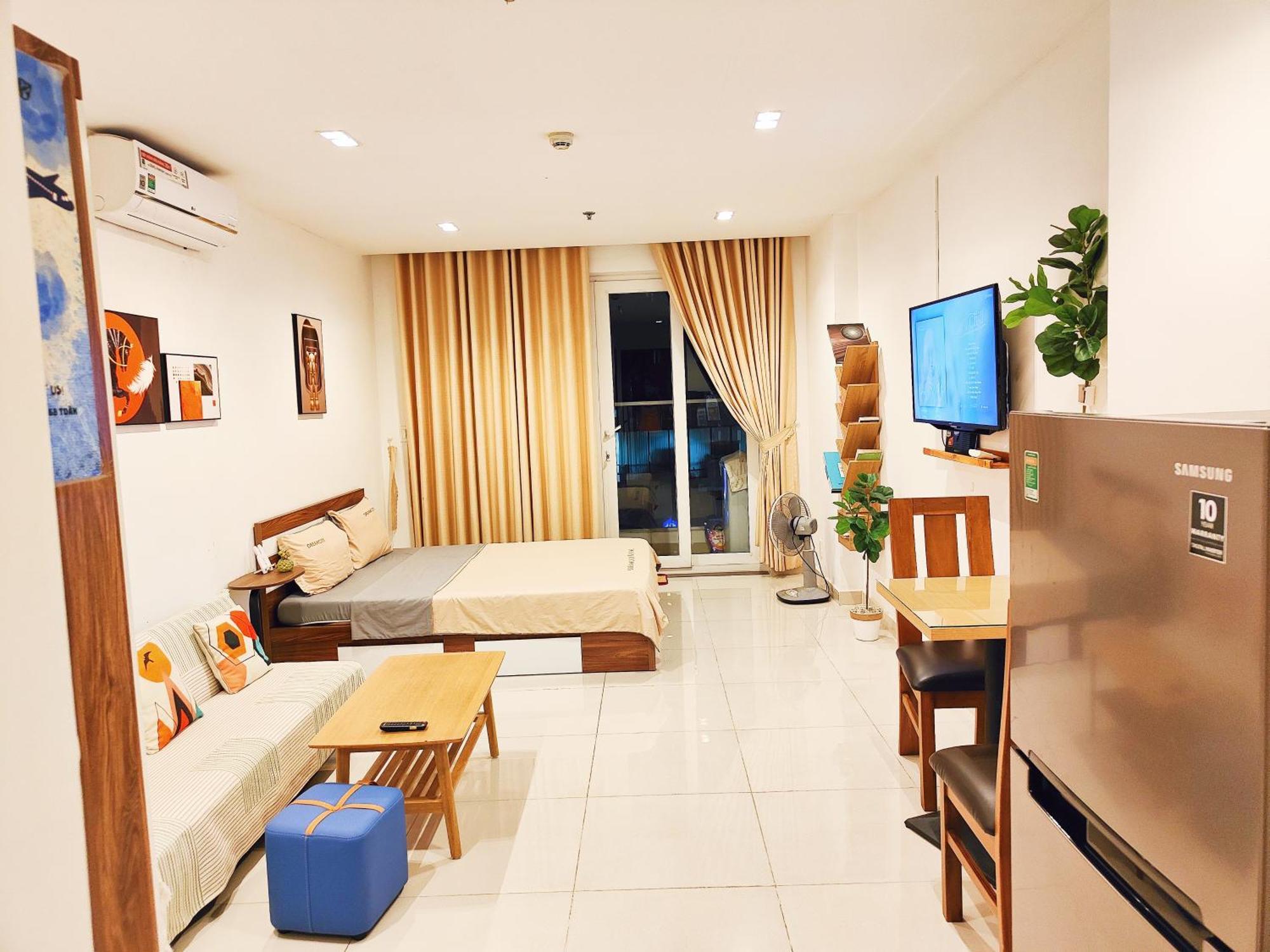 Apartment Nguyen Sky Center